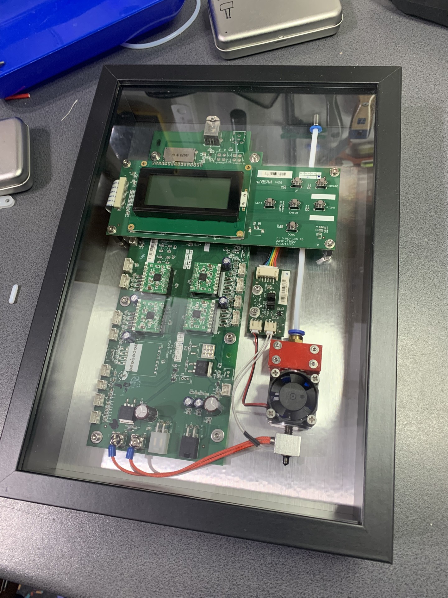 Objekt 000.C001.2 – Serie Anfang