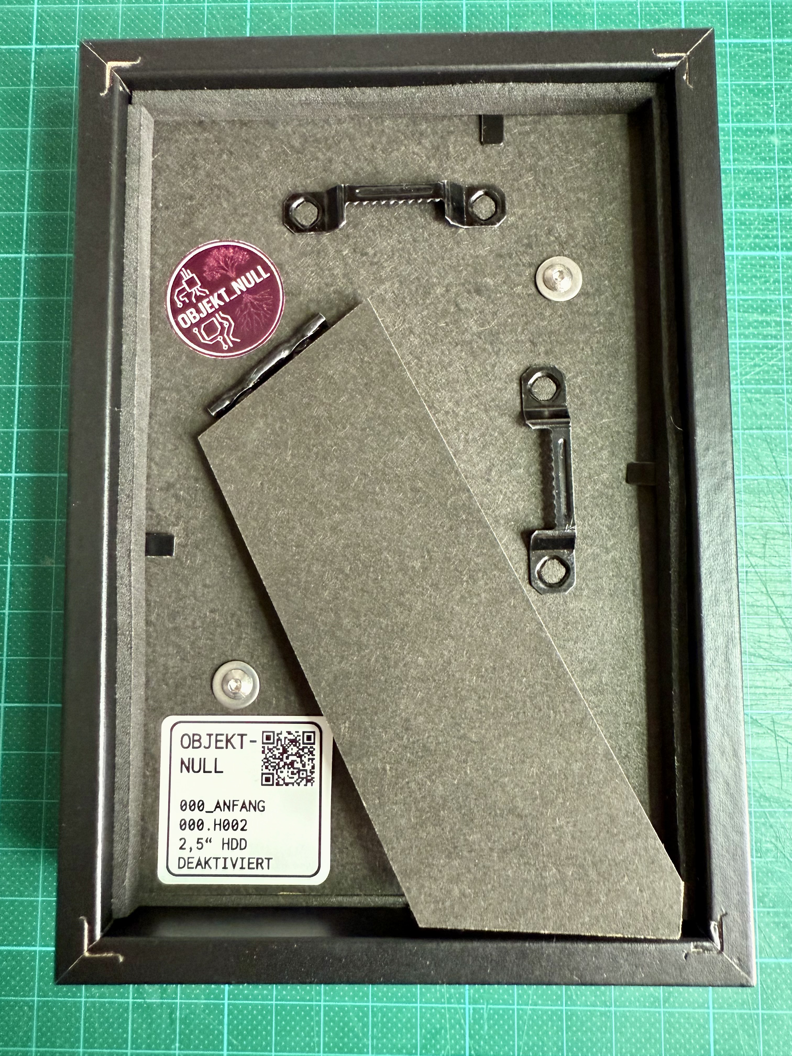 Objekt 000.H002.5 – Serie Anfang