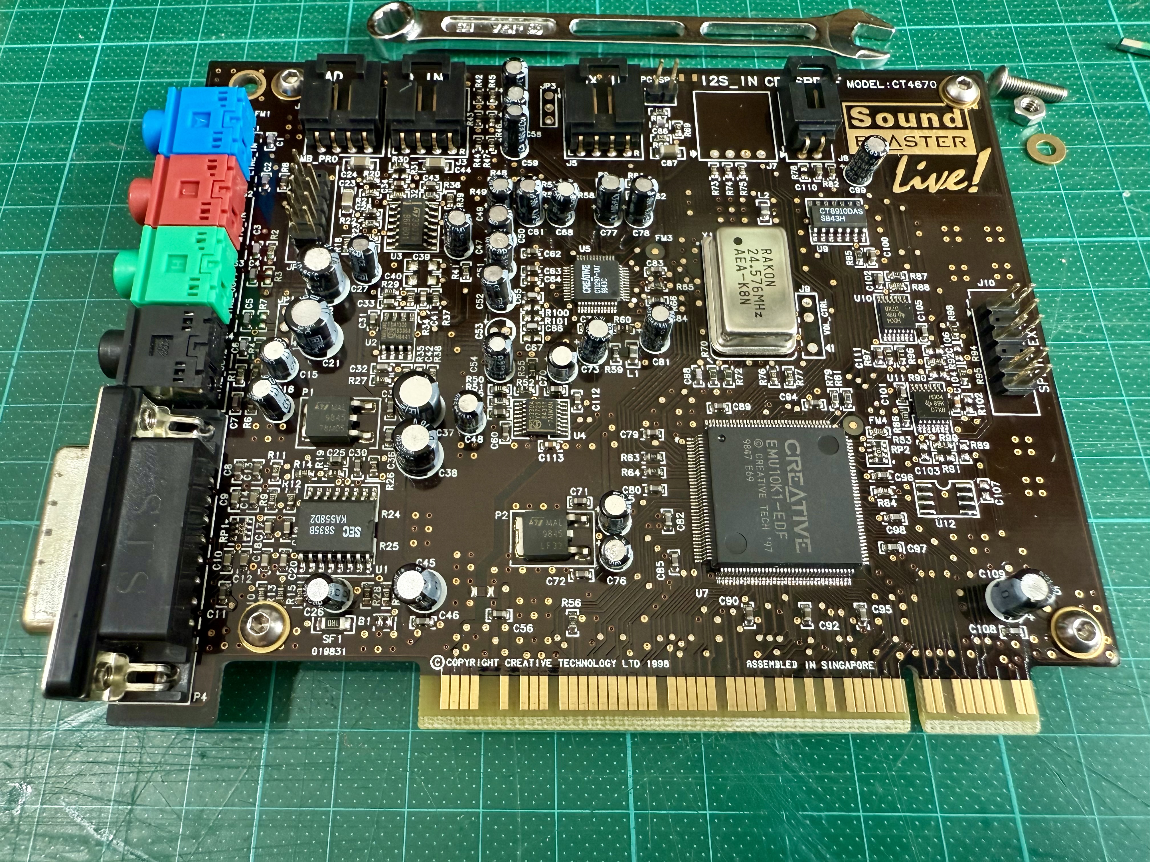 Objekt 000.S001.1 – Serie Anfang